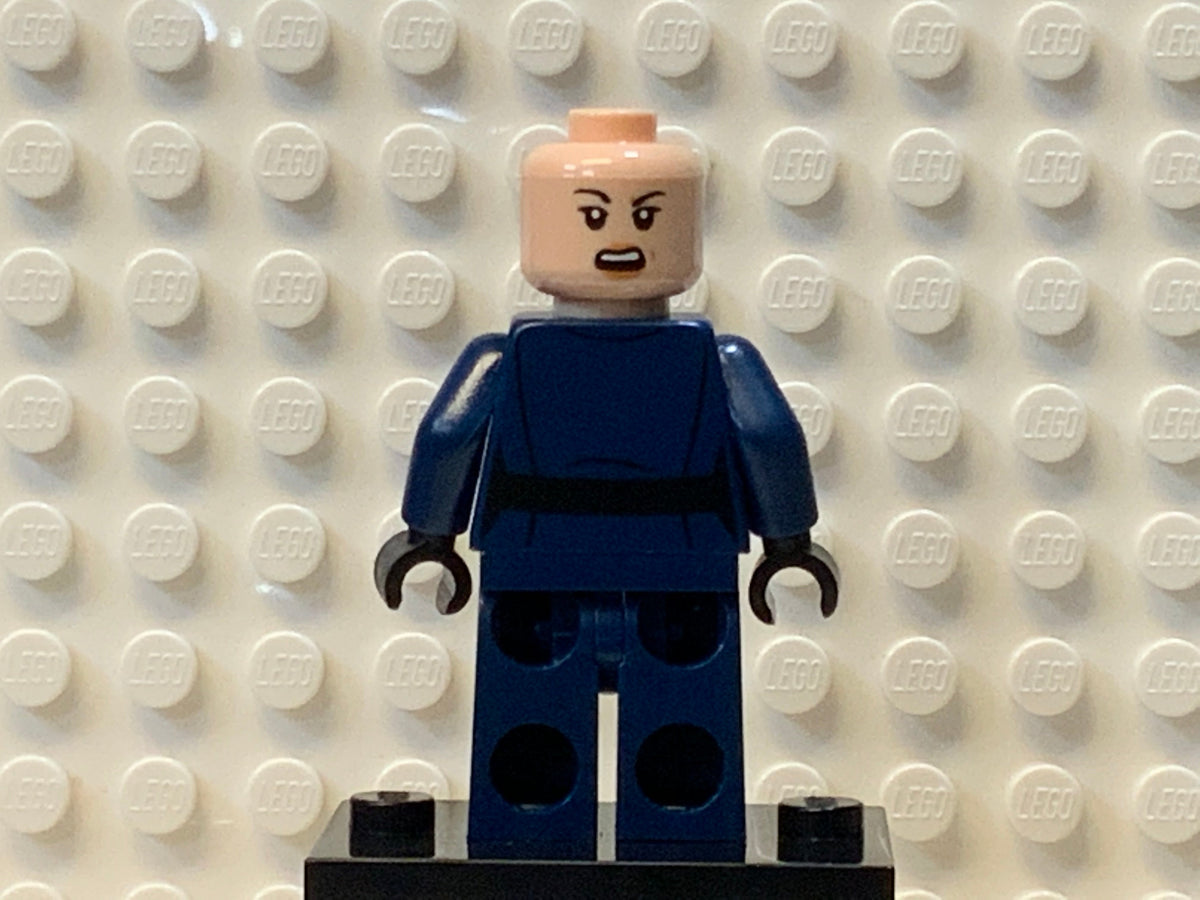 Rose Tico - First Order Officer Disguise - sw0901